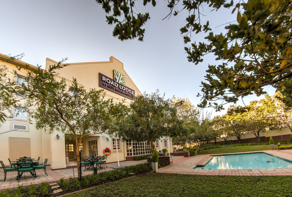Road Lodge רסטנבורג מראה חיצוני תמונה